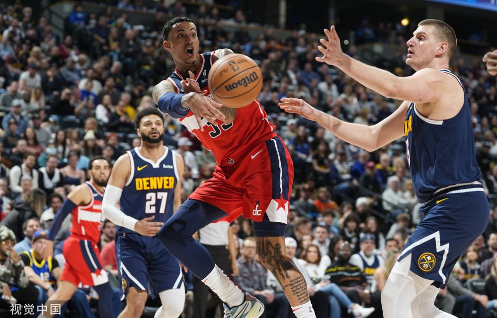 贡献占据了 贡献占据了